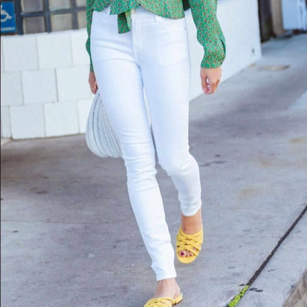 J Brand Maria in white. Sz 25.